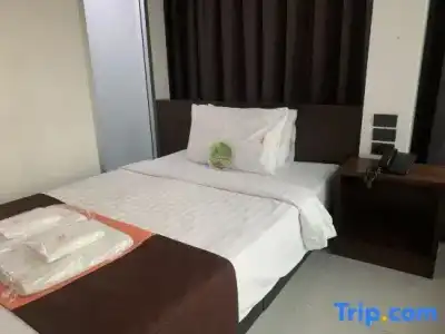 Collection O The Bangkok Airport Link Suite - 97