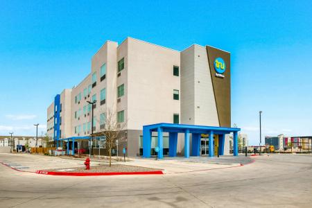Tru By Hilton Midland - 40