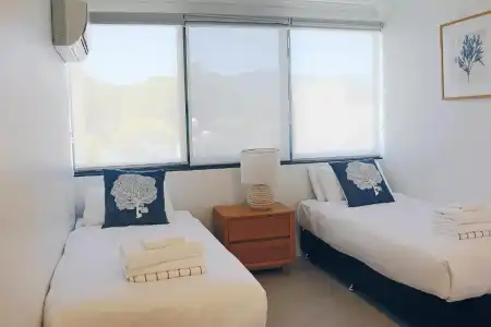 Cairns Aquarius - 96