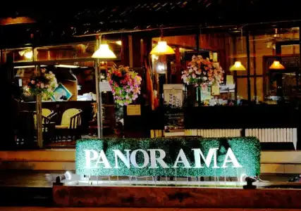 Panorama - 17