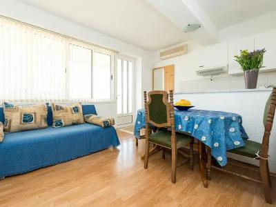 Guesthouse Home Sweet Home - 145