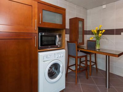 Flora Creek Deluxe Apartments Dubai - 37