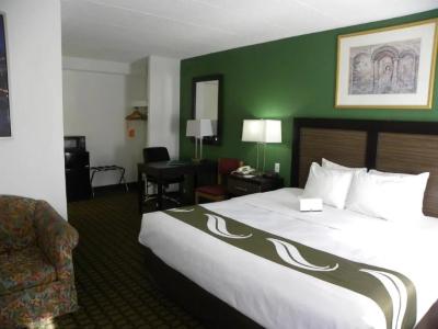 Quality Inn Mount Vernon - 26