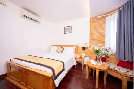 Duc Vuong Saigon - Bui Vien - 97