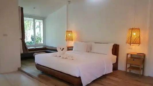 Twin Bay Resort - 200
