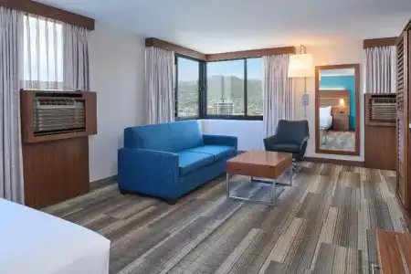 Holiday Inn Express WAIKIKI by IHG - 129