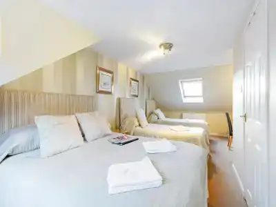 Arden Guest House, Craigmillar Castle Edinburgh - 3