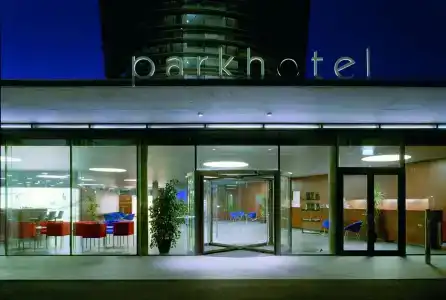 Parkhotel - 0