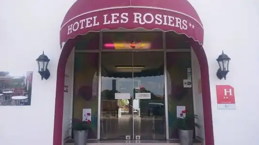 Hôtel Les Rosiers - 17