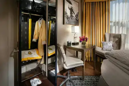 Staypineapple, An Elegant, Union Square - 3