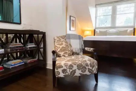 Stonehurst Place Bed & Breakfast - 106