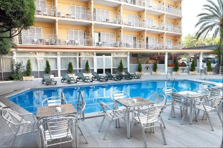 Gran Flamingo – Adults Only - 21