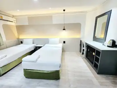 SEATEL Phuket Patong Beach - 29