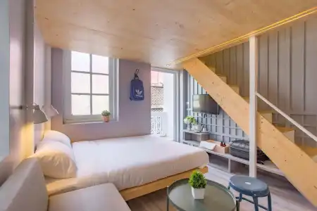 Nornyaowarat Hostel - 18