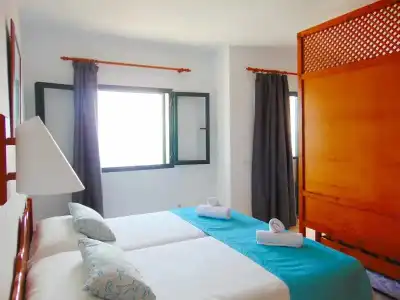 Apartamentos Moon Dreams Cabo de Baños - 17