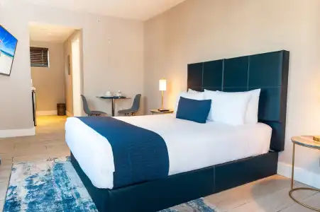 Waterside and Suites - 31