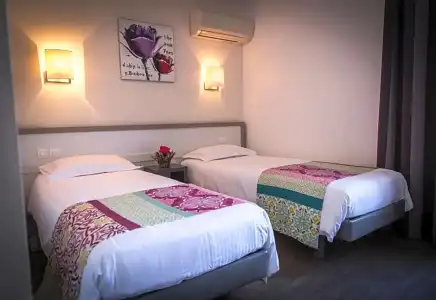 Golfe Hôtel - 92