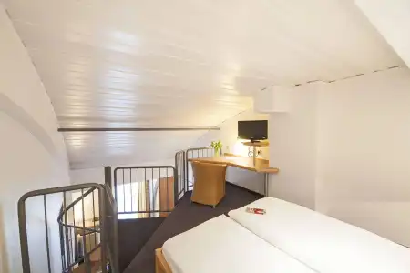 Garner Elmshorn by IHG - 29