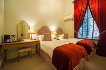 Twenty Nevern Square - 127