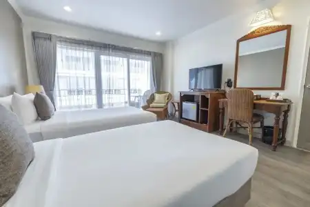 Sabai Sabana - 38