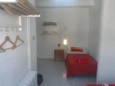 Duquesa Bed & Breakfast - 14