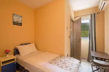 Vila Ivanovic - 15