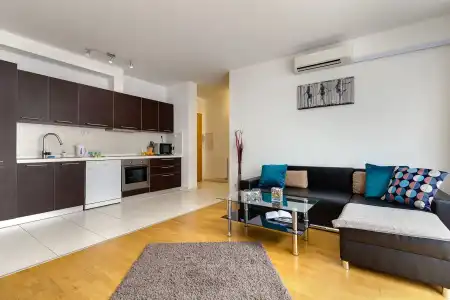 Quality Point Apartments 0-24 reception - 11