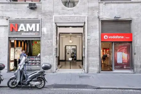 Piazza Carità - 0