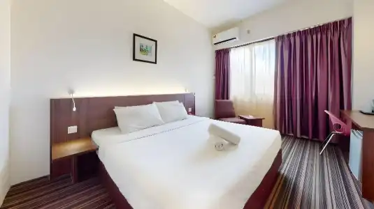 YT Midtown - 5