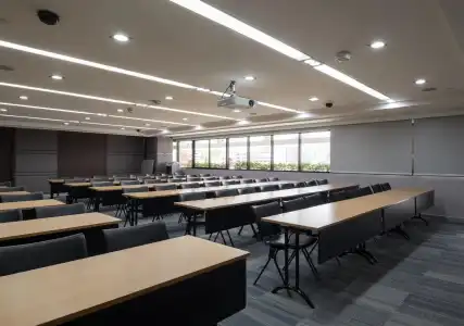 Centre Point Plus Silom - 32
