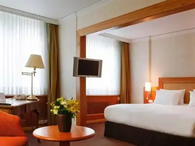 ibis Styles Zurich City Center - 43