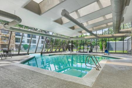 DoubleTree by Hilton Williamsburg - 18