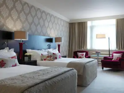 The Westbury - 76