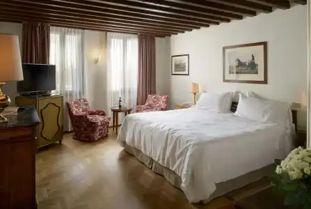 Villa Cipriani - 1