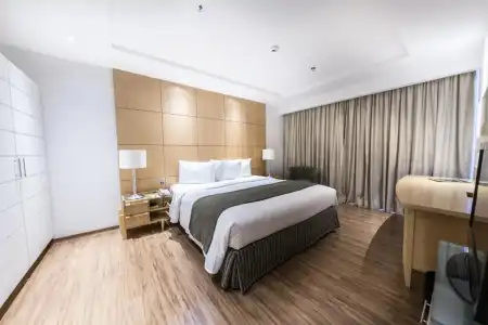 Grand Bittar - 63