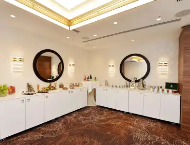 Best Western Plus Delta Park - 1