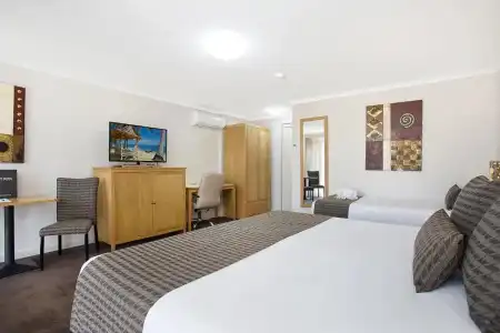 Mid City Warrnambool - 115