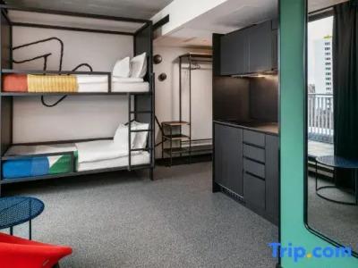 The Social Hub Berlin Alexanderplatz - 61