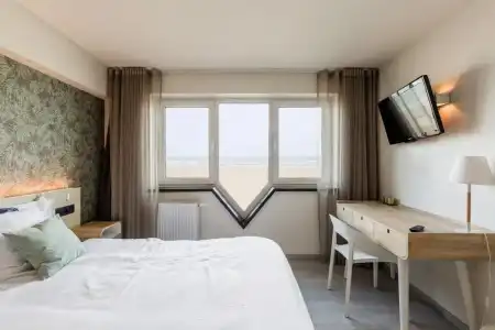 Beach Helios by CW Collection - 2