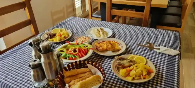 Bujtina Tinari - 1