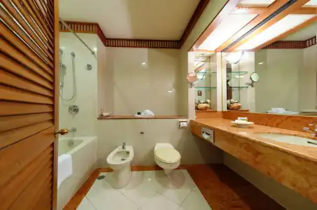 The Jesselton - 42