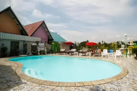 Noble Night Guesthouse Kanchanaburi - 5