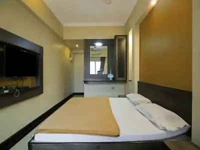 Royal Regency Lodge - 42