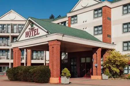 The Grand Nanaimo - 0