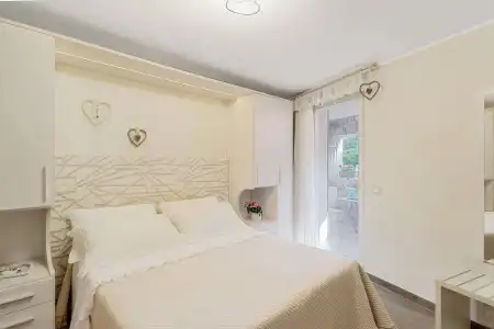 Dreams Guest House - 120