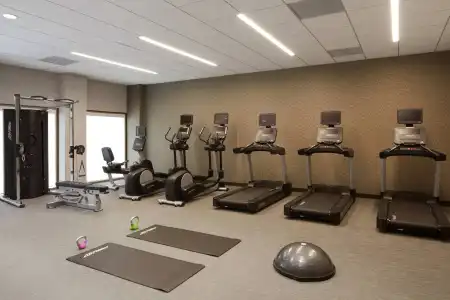 Courtyard by Marriott Los Angeles LAX/Century Boulevard - 18