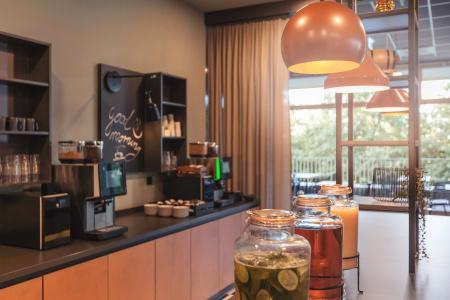 Holiday Inn - the niu, Tab Dusseldorf Main Station by IHG - 8