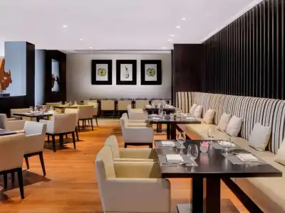 Pullman Dubai Creek City Centre Residences - 12