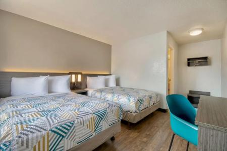 Motel 6 Santa Fe - 43