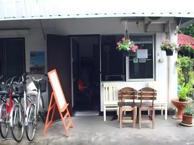 Ampawan Guesthouse - 13